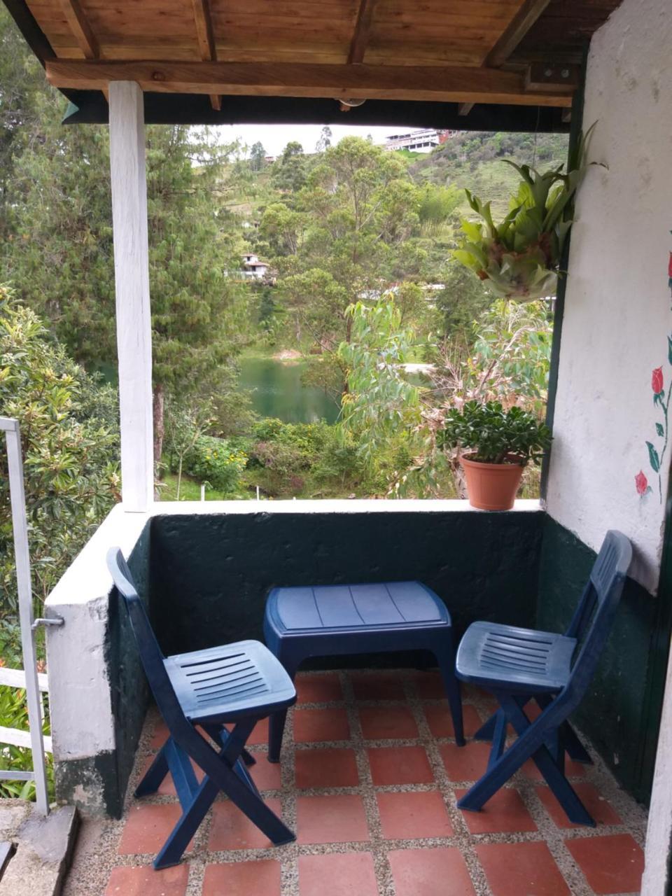 Las Cabanas Castillos Del Lago Βίλα Guatapé Εξωτερικό φωτογραφία